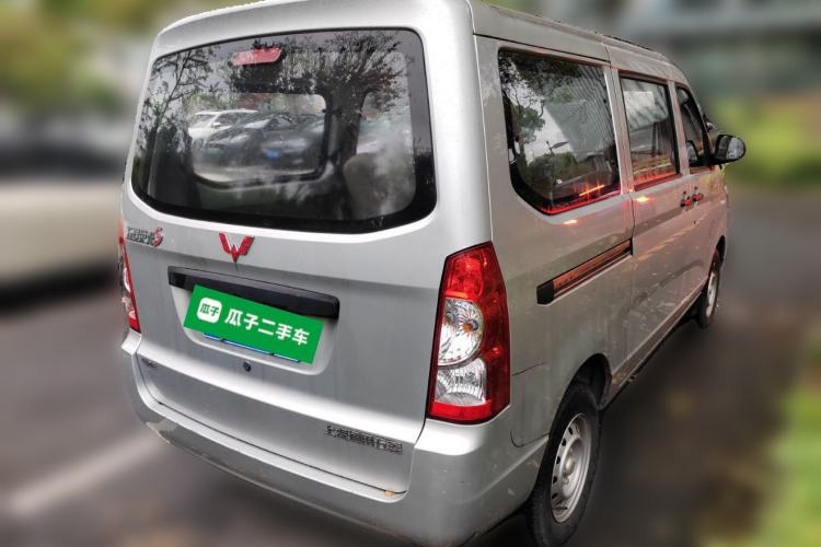 Used Wuling Rongguang S 2021 1.2L Base Model 7-Seater LSI Rear Right 45 Deg