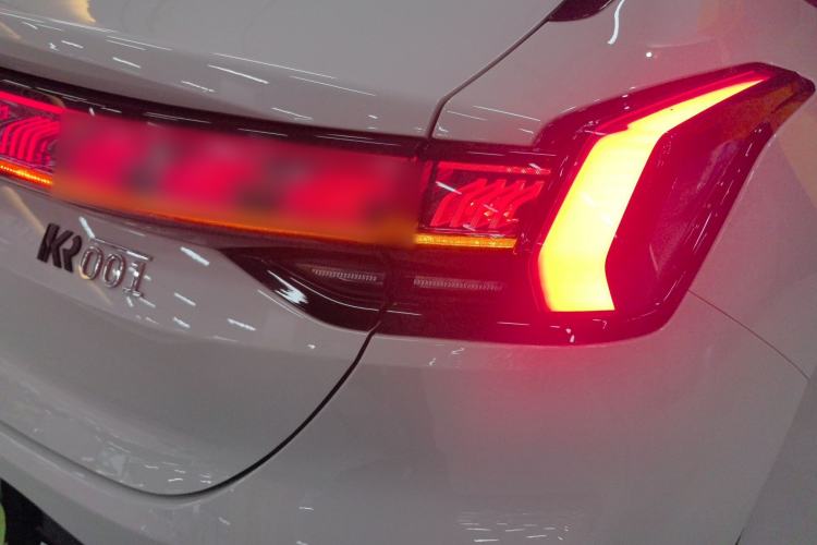 Used Zeekr 001 2025 WE Edition 95 kWh All-Wheel Drive Exterior 3