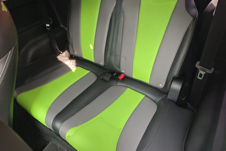 Used Roewe Clever 2021 302 km New Four-Seater Super-Efficient Version
