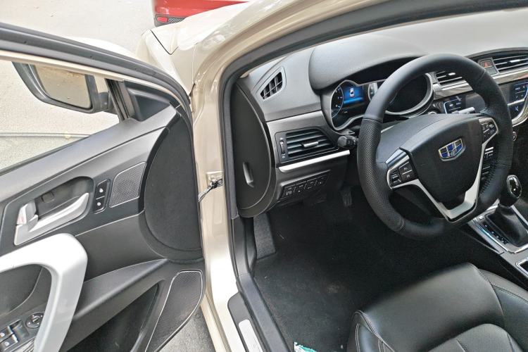 Used Geely Auto Emgrand 2017 Sedan Million Edition 1.5L CVT Upward Version