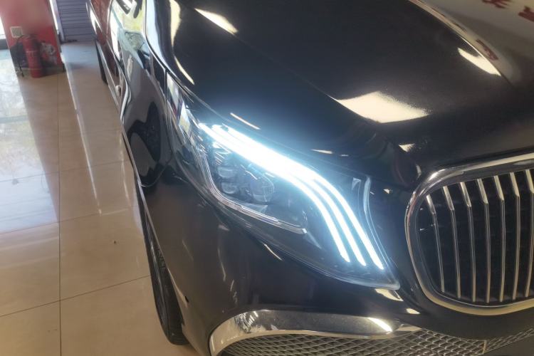 Used Mercedes-Benz Vito 2023 2.0T Elite Version 7 Seats