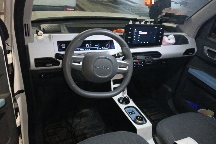 Used Geely Galaxy Panda 2023 Panda Mini 200km Endurance Bear