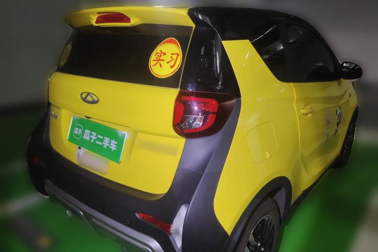 Used Chery Little Ant 2022 Revised Version Sweet Pink Edition Half-Sugar Version Lithium Iron Phosphate 30.7 kWh 30 kW 301 km
