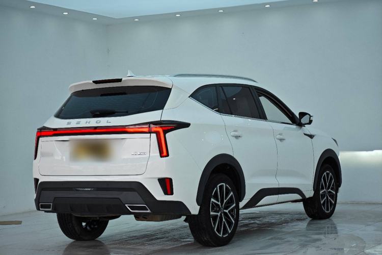 Used SOL X8 PLUS 2023 1.5 TGDI DCT Smart Edition 7-Seater