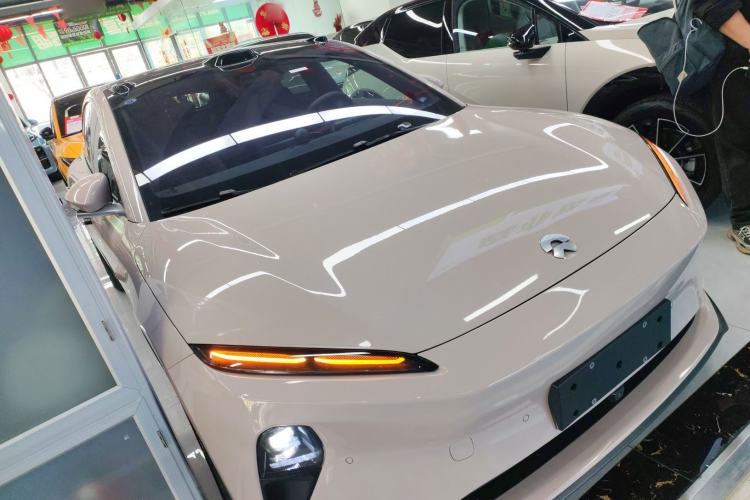 Used Nio ET5T 2024 75kWh Touring