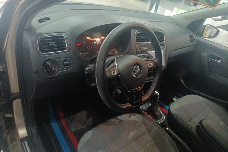 Used Volkswagen Polo 2014 1.6L Cross Polo Automatic
