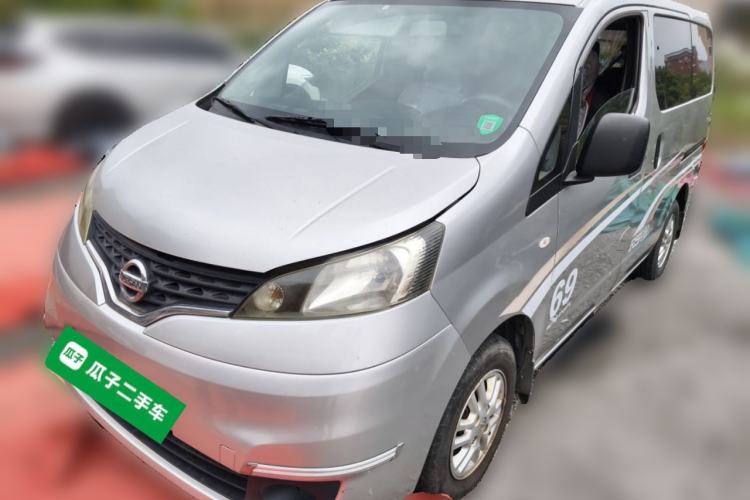 Used Nissan NV200 2012 1.6L 232 Seats Luxury Version