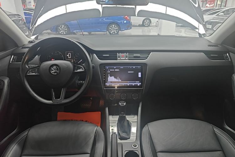 Used Skoda Octavia 2017 1.6L Automatic Smart Drive Edition
