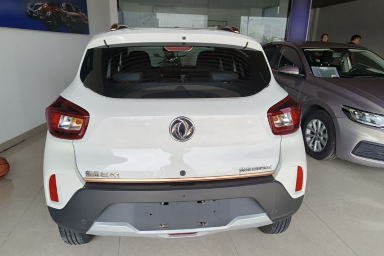 Used Dongfeng NAMMI BOX 2022 Chasing Wind Edition 331 km Standard Model Rear