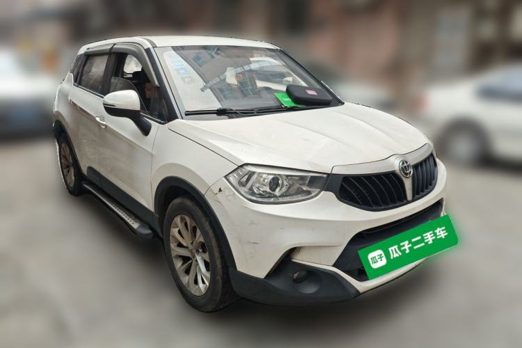 Used Brilliance V3 2016 1.5L Automatic Comfort Model Front Right 45 Deg