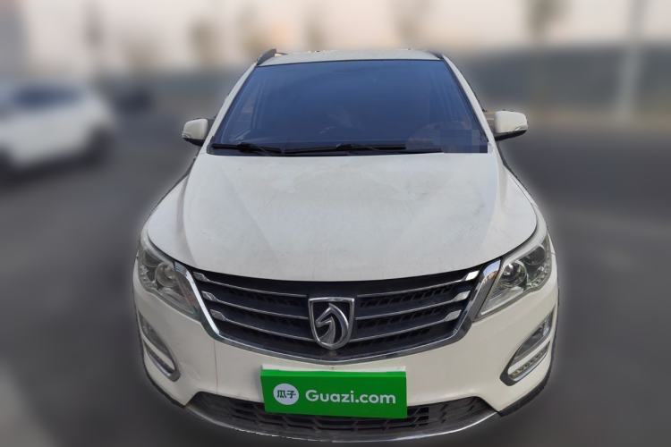 Used Baojun 560 2016 1.5T Manual Comfort Edition
