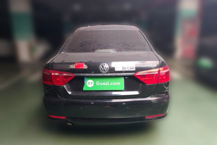 Used Volkswagen Lavida 2013 1.6L Manual Comfort Edition