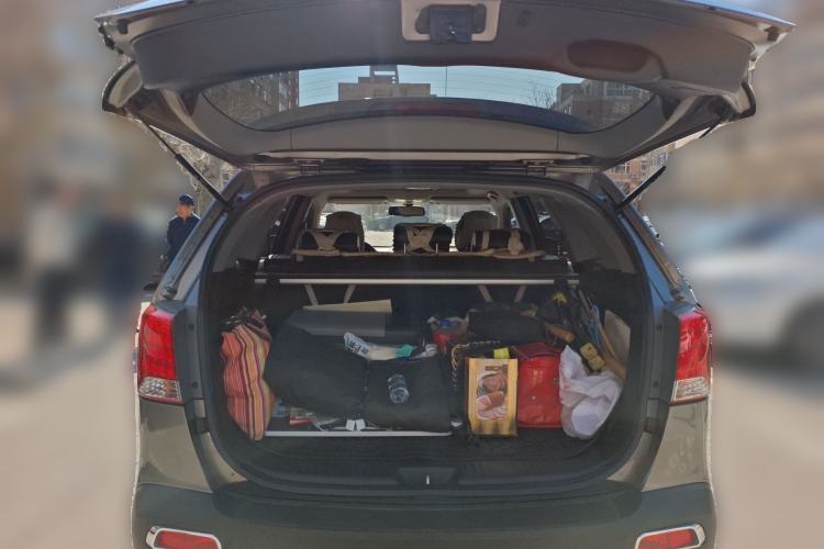 Used Kia Sorento 2012 2.4L Gasoline Luxury Edition
