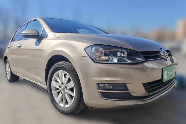 Used Volkswagen Golf 2016 1.6L Automatic Fashion Model
