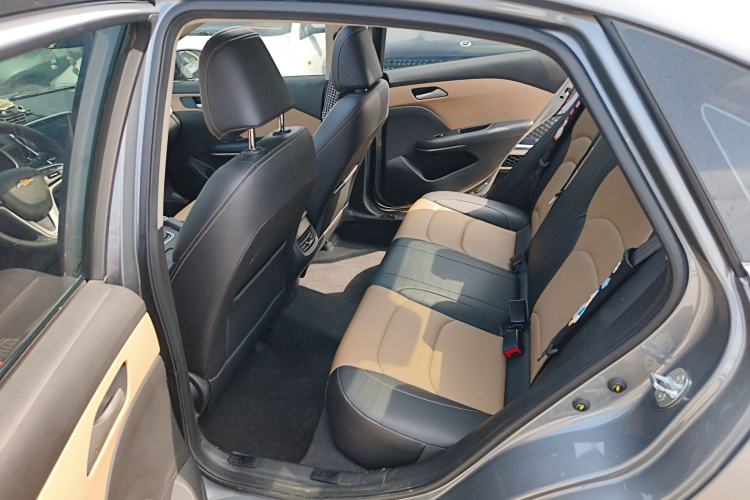 Used Chevrolet Monza 2022 320 Automatic Enjoyment Sunroof Version
