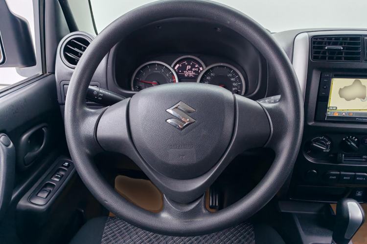 Used Suzuki Jimny 2015 1.3L AT JLX Navigation Edition