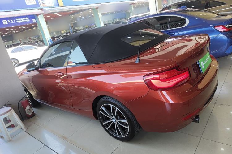 Used BMW 2 Series (Import) 2018 220i Convertible Coupe Sports Design Package
