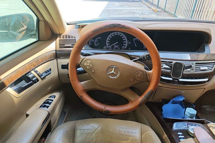 Used Mercedes-Benz S-Class 2010 S 300 L Luxury Model