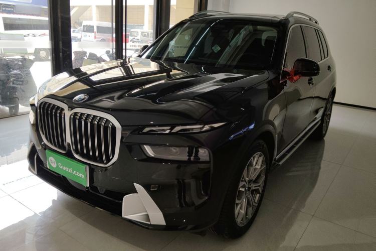 Used BMW X7 2024 xDrive40i Luxury Package – Leading Model