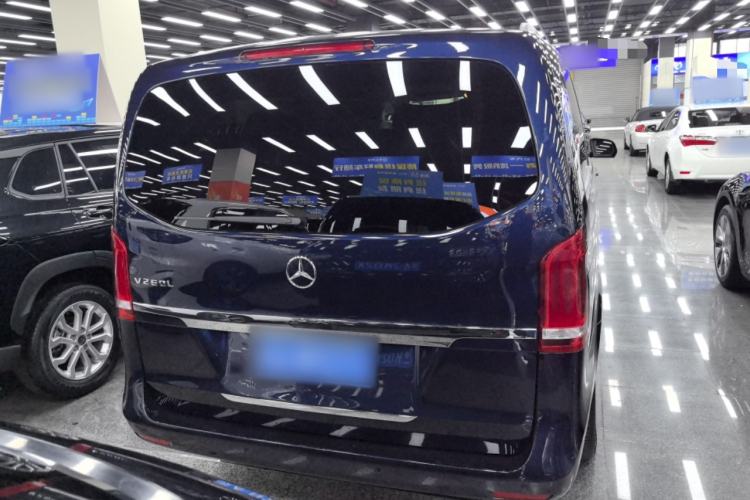 Used Mercedes-Benz V-Class 2017 V 260 L Prestige Extended Edition Rear