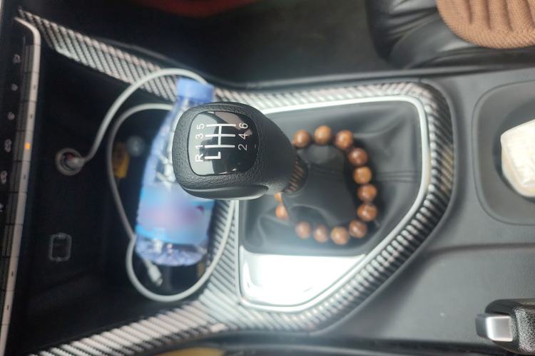 Used GAC Trumpchi GS4 2020 270T Manual Comfort Edition Gear Lever