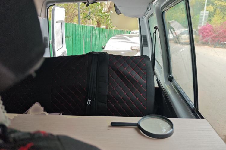 Used JMC Transit 2017 2.8T Commercial Version Short Wheelbase Mid-Roof 6/7/8-Seater JX493 Left Rear Seat