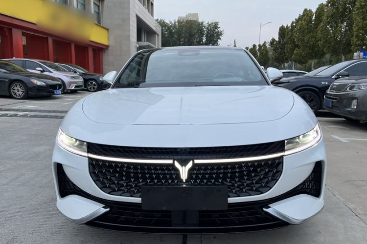 Used VOYAH PASSION 2024 PHEV Four-Wheel Drive Ultra-Long Range Executive Edition Exterior 1