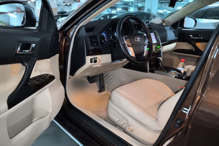 Used Toyota Reiz 2012 2.5V Fengdu Elite Stylish Edition Driver Seat