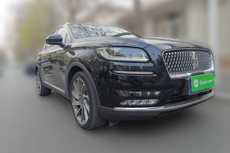 Used Lincoln Nautilus 2021 2.7T Four-Wheel Drive Prestige Edition Front Right 45 Deg