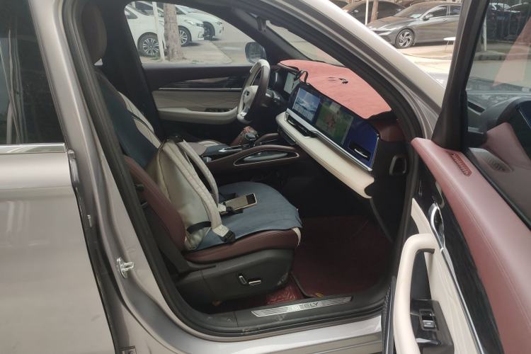 Used Geely Auto Monjaro L 2021 2.0TD DCT EVO Two-Wheel Drive Prestige Version Right Front Seat