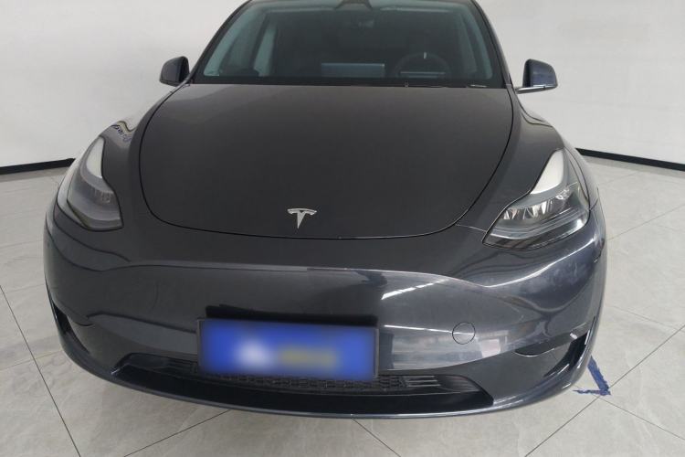 Used Tesla Model Y 2023 Rear-Wheel-Drive Version Front