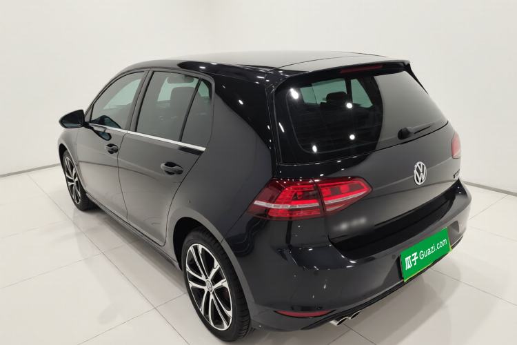Used Volkswagen Golf 2016 1.4TSI Automatic R-Line