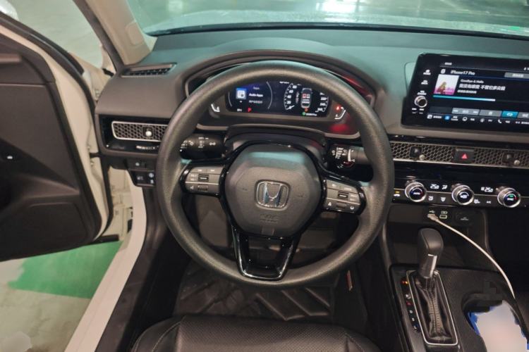 Used Honda Civic 2022 240TURBO CVT Dynamic Edition
