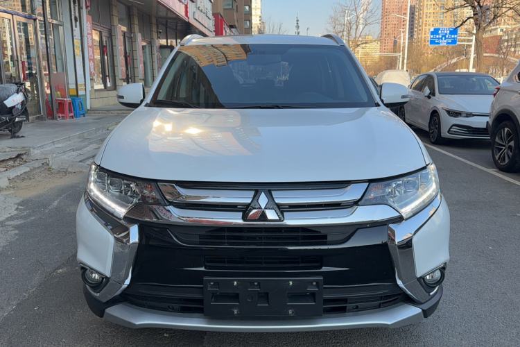 Used Mitsubishi Outlander 2018 2.4L 4x4 Elite Edition 5 Seats