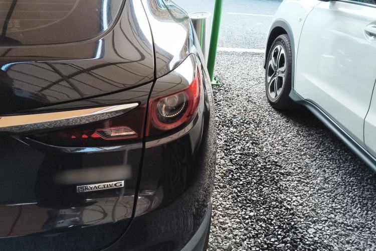 Used Mazda CX-4 2021 2.0L Automatic Two-Wheel Drive Blue Sky Exploration Edition Right Rear Taillight