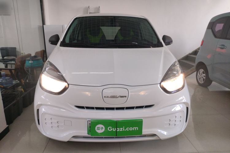 Used Roewe Clever 2021 302 km New Four-Seater Super-Efficient Version Front