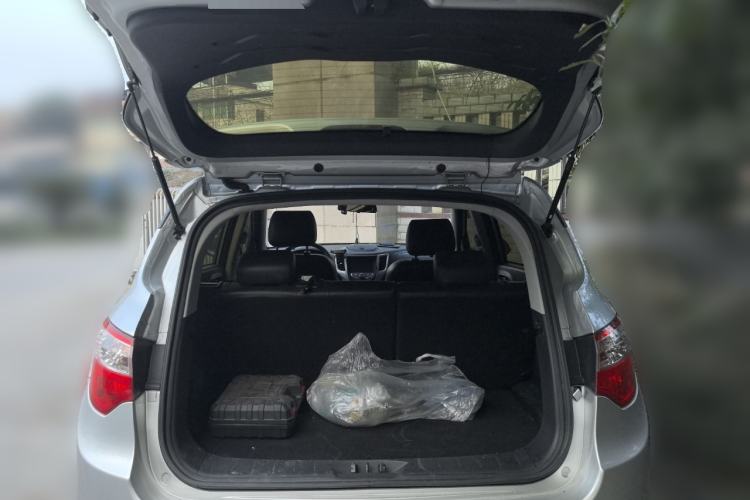 Used Changan CS35 2014 1.6L Automatic Luxury Navigation Model China IV Standard