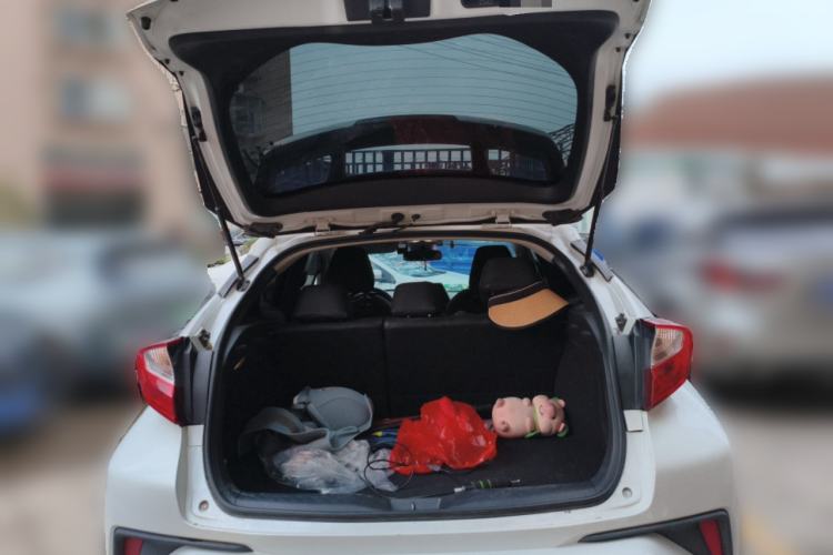 Used Toyota IZOA 2021 Dual-Motor 2.0L Yixiang Edition