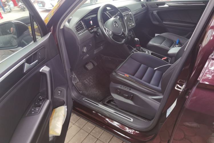 Used Volkswagen Tiguan 2018 330TSI All-Wheel-Drive Innovation Model
