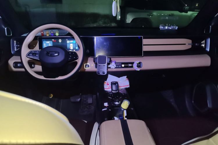 Used Geely Auto icon 2023 1.5TD Chocolate Smoothie Edition