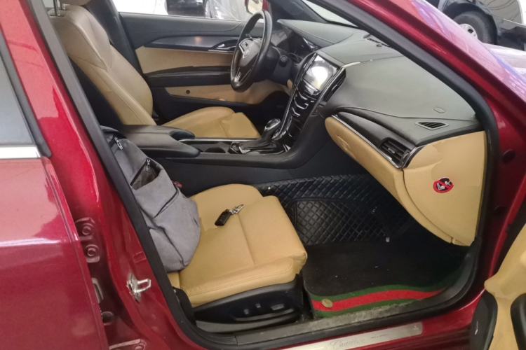 Used Cadillac ATS 2014 28T Comfort Version Right Front Seat