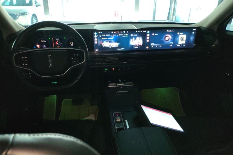 Used Lincoln Corsair 2023 2.0T Two-Wheel Drive Luxury Edition
