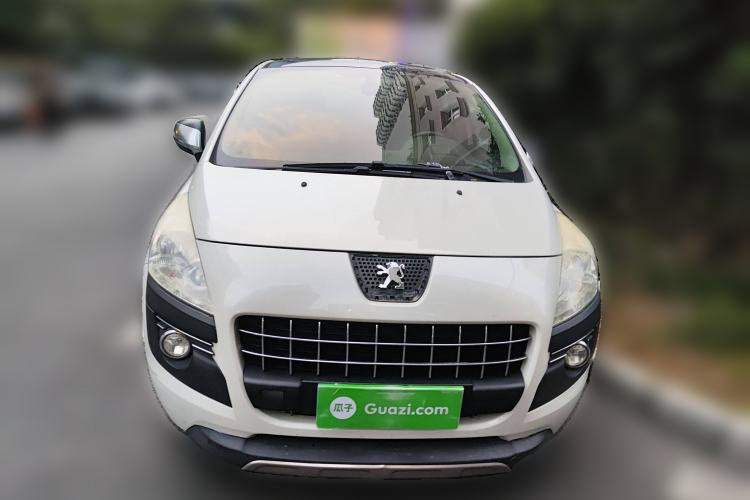 Used Peugeot 3008 2011 1.6T Luxury Model
