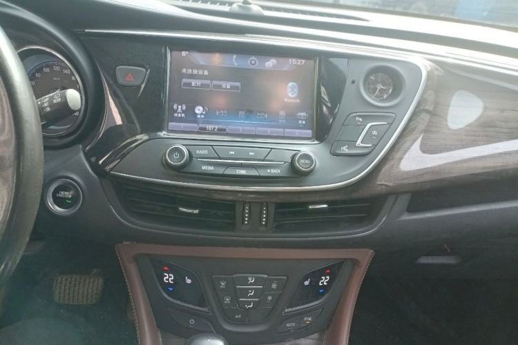 Used Buick Envision 2017 20T Two-Wheel Drive Luxury Model
