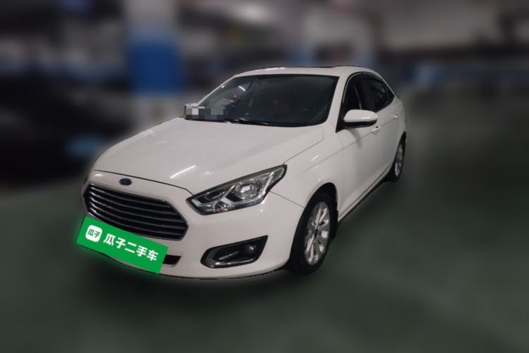 Used Ford Escort 2015 1.5L Automatic Fashion Model