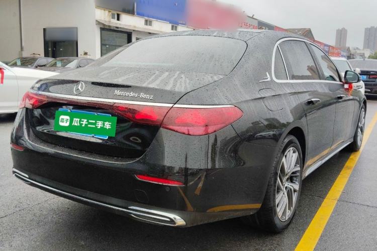 Used Mercedes-Benz E-Class 2024 Refresh E 300 L Stylish Edition
