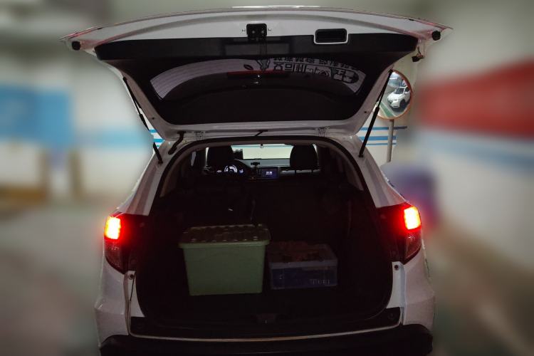 Used Honda Vezel 2020 1.5L CVT Pioneer Edition