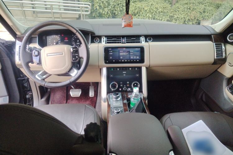 Used Land Rover Range Rover 2021 3.0 L6 Century Extended Classic Edition