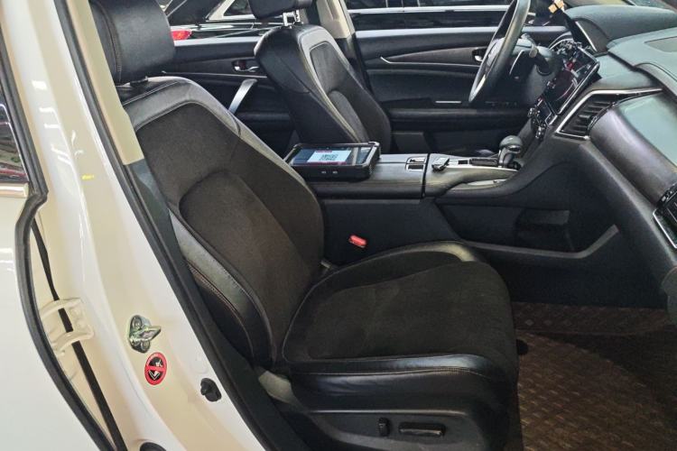 Used Honda Avancier 2022 240TURBO Two-Wheel-Drive Limited-Edition Commemorative Version Right Front Seat