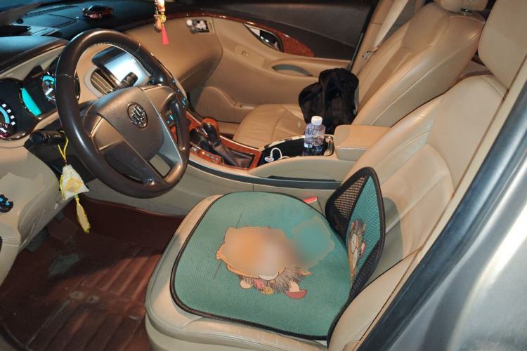 Used Buick LaCrosse 2011 2.4L SIDI Elegant Edition